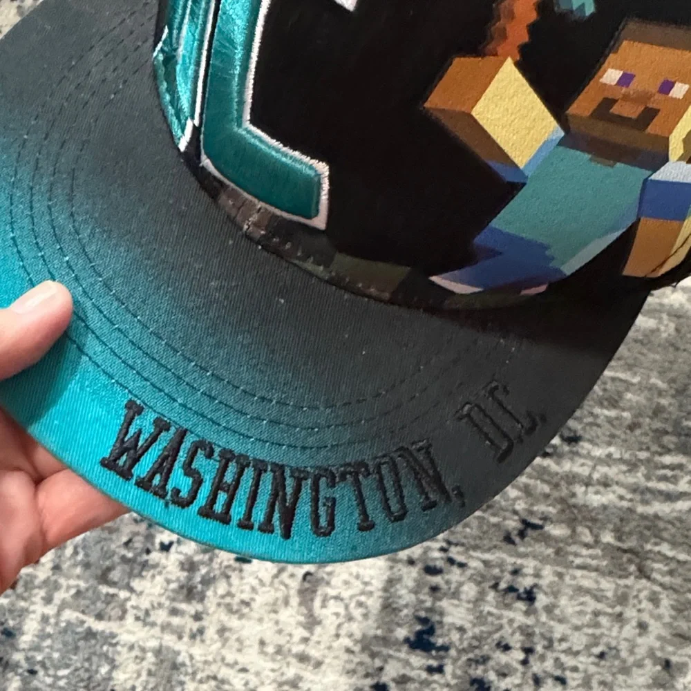 N/A black teal